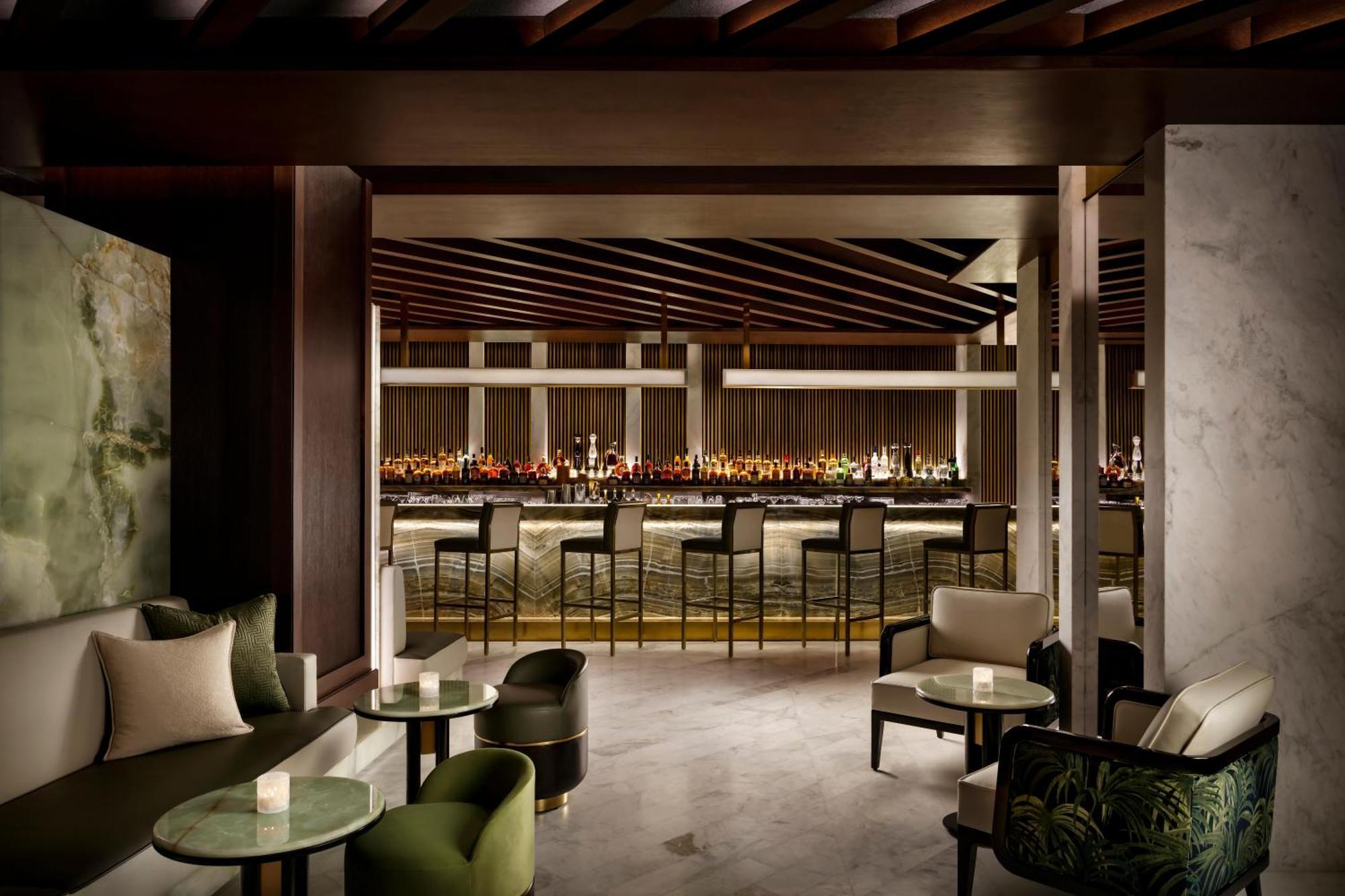 Atlantis The Royal Hotel Dubai Exterior photo The bar at the Mandarin Oriental, Washington DC