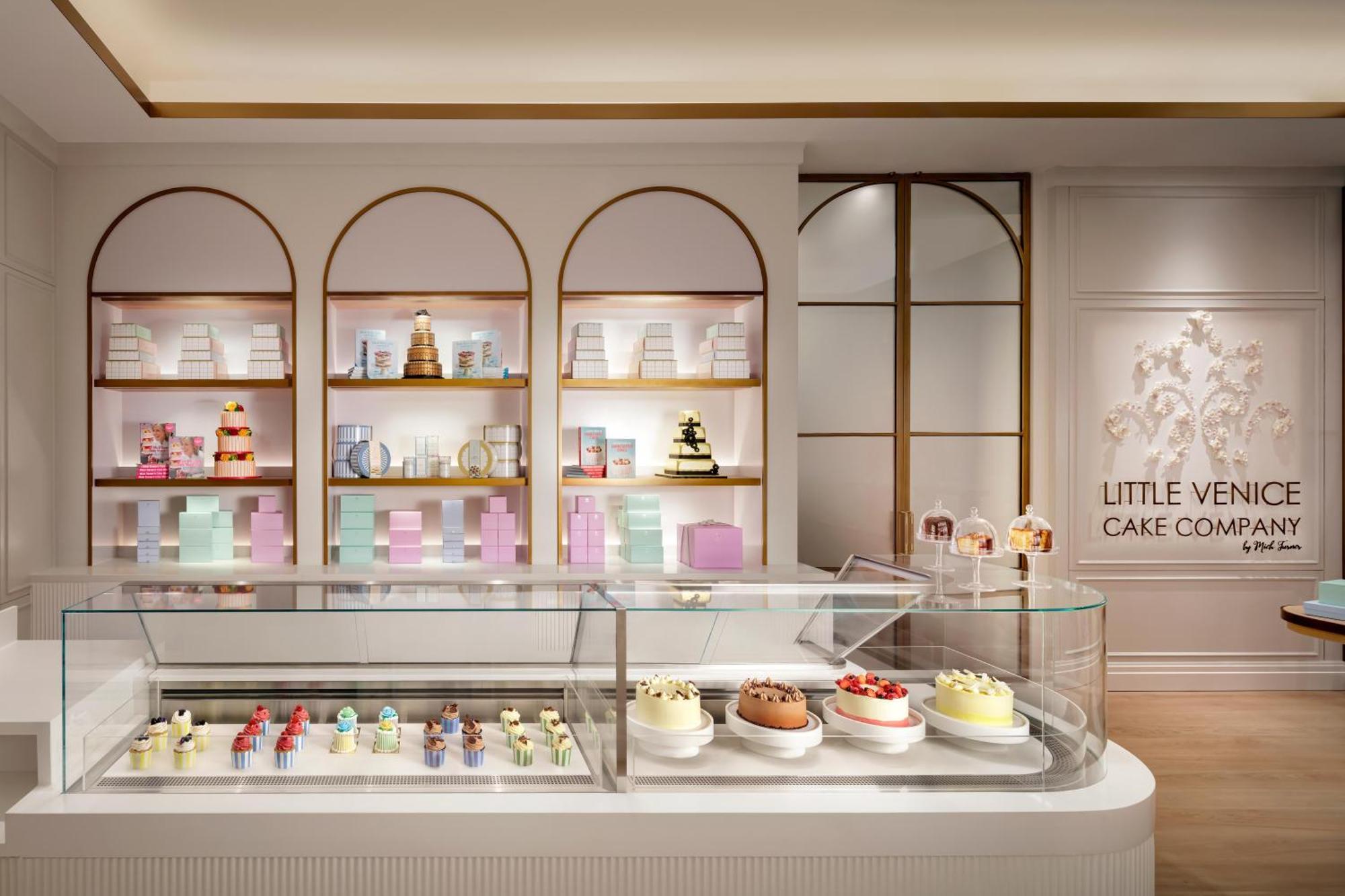 Atlantis The Royal Hotel Dubai Exterior photo Little Venice Cake Company
