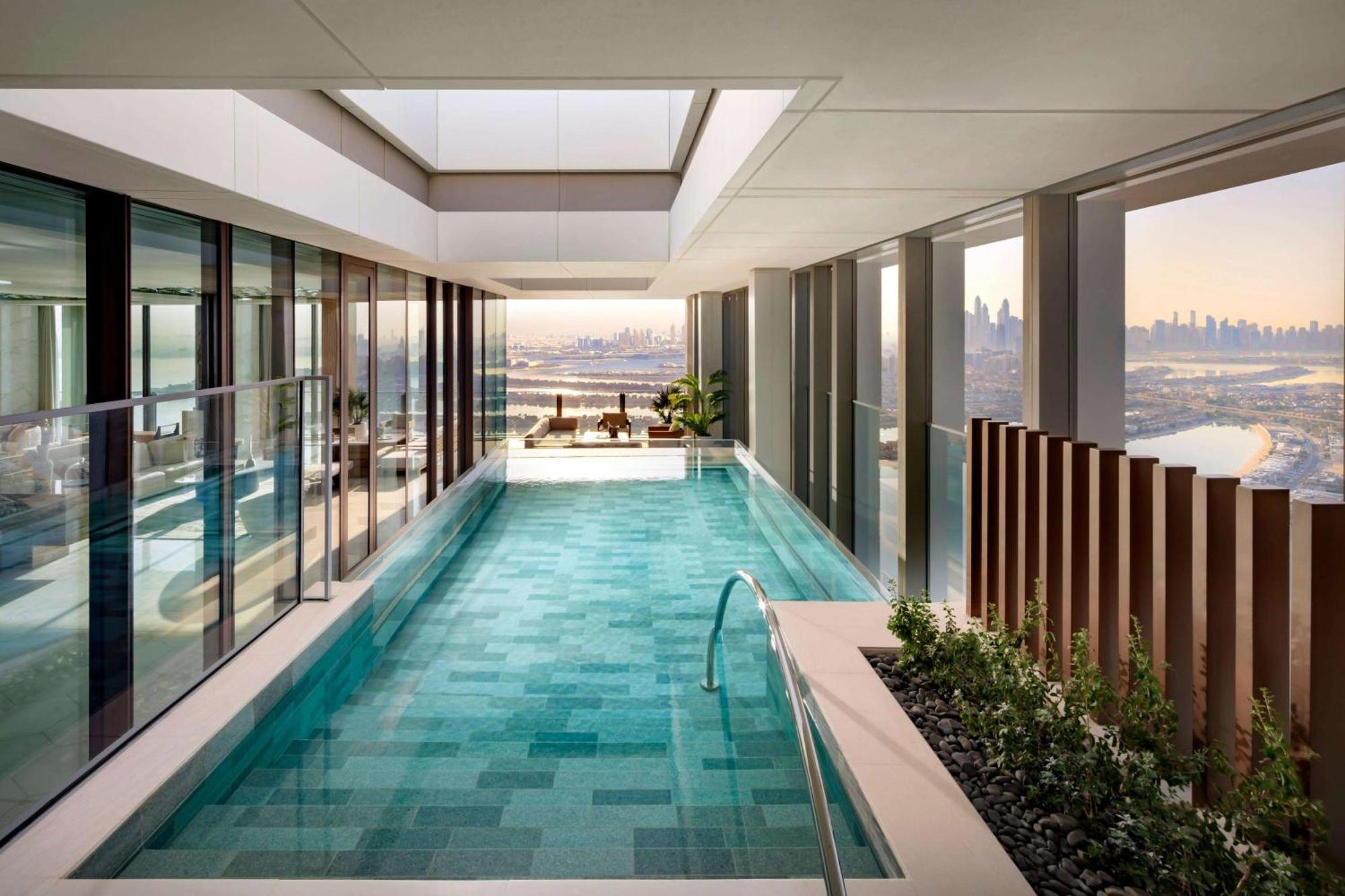 Atlantis The Royal Hotel Dubai Exterior photo The swimming pool at the Ritz-Carlton, Dubai